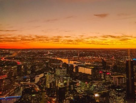 Sunset views from Eureka Skydeck/Eureka Tower in Melbourne, Australia