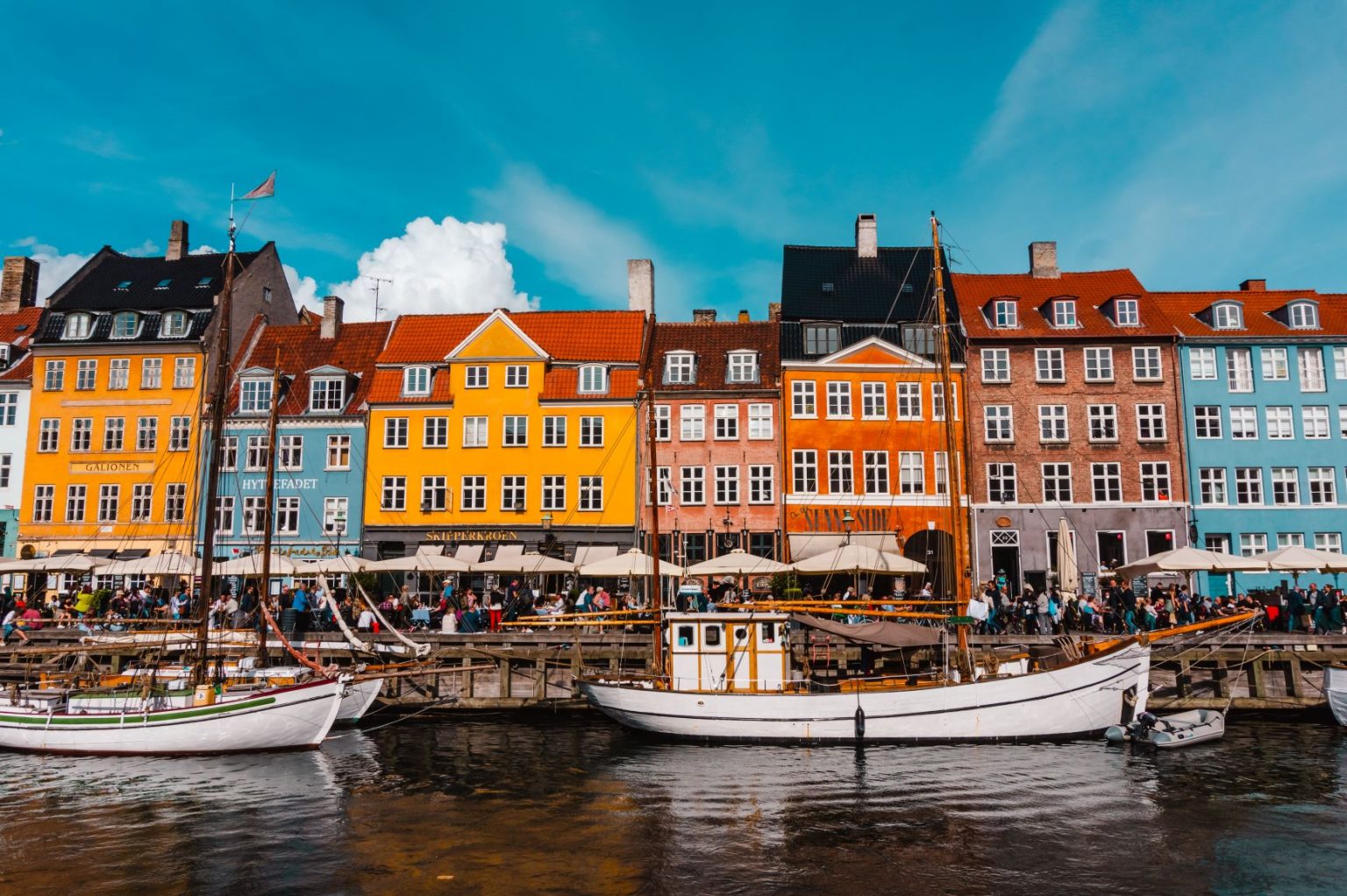 best-places-to-travel-alone-in-europe-21-destinations-for-solo-travellers